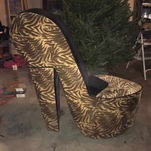 High heel chair
